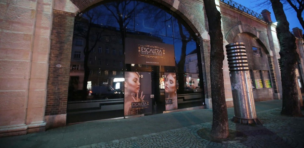 Tatort vor dem Lokal am Währinger Gürtel in Wien. 