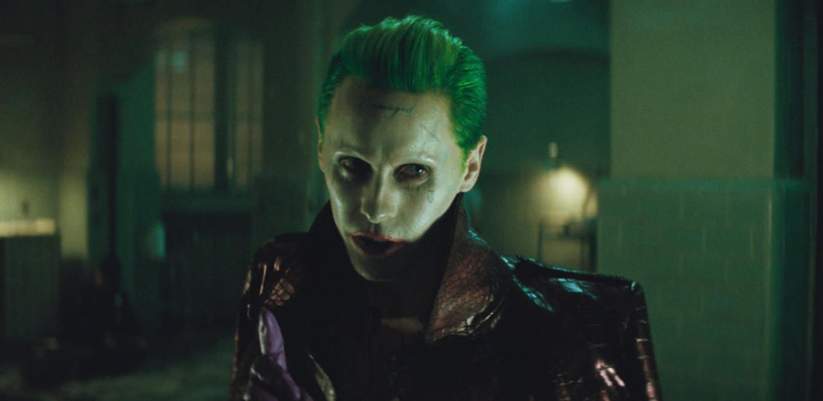 Jared Letos Joker geht Batman an die Gurgel!