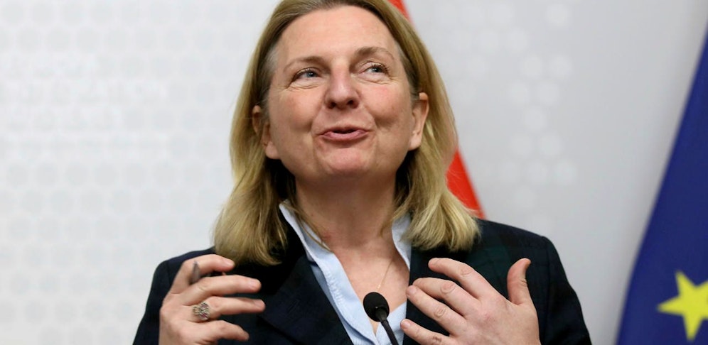 Österreichs Außenministerin Karin Kneissl sieht sich mit Protesten ihrer Diplomaten konfrontiert.