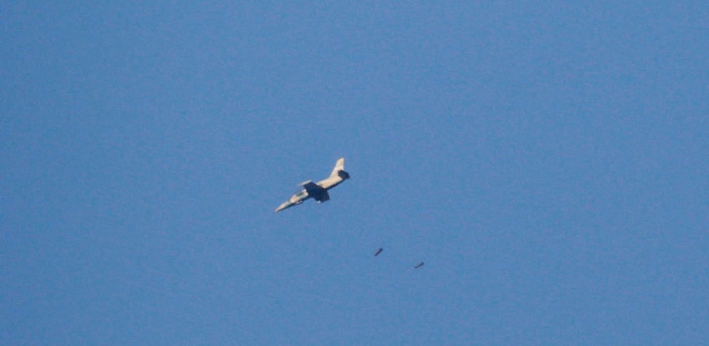 Syrien meldet israelische Angriffe gegen eine staatliche Forschungseinrichtung in Latakia.