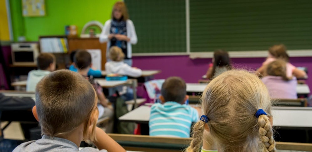 Schulveranstaltungen dürfen nur über Bawag-Konten laufen. (Symbolbild)
