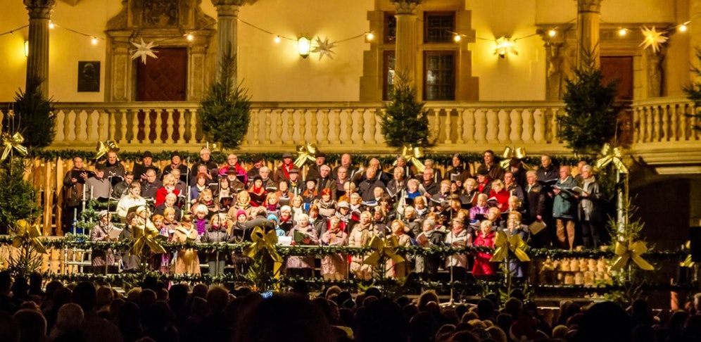 Das Vater wollte nicht, dass seine Söhne Weihnachtslieder singen. (Symbolbild)