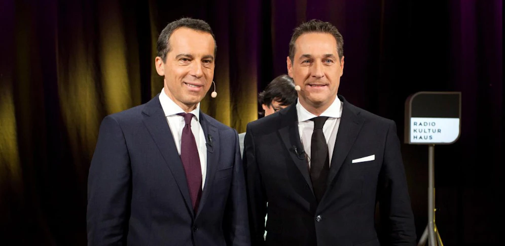Bundeskanzler Christian Kern (SPÖ) und FPÖ-Chef Heinz-Christian Strache präsentieren ihre neuen Sujets