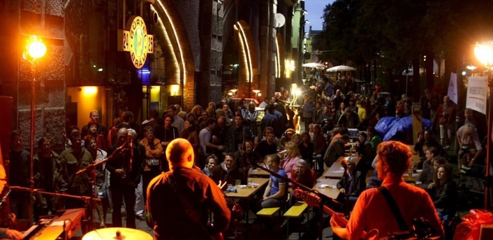 Der Nightwalk am Gürtel zieht jährlich tausende Besucher an.