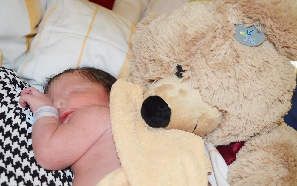 Der kleine Florian ist kerngesund und der ganze Stolz seiner Eltern