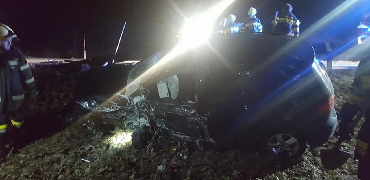 Heute.at - Alkolenker kracht frontal in Mädchengruppe