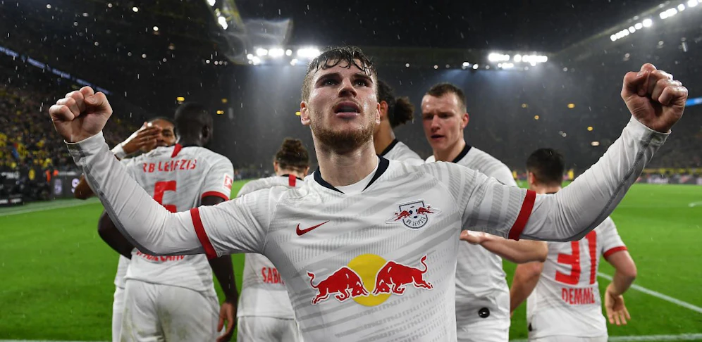 Marcel Sabitzer jubelt über seinen Doppelpack.