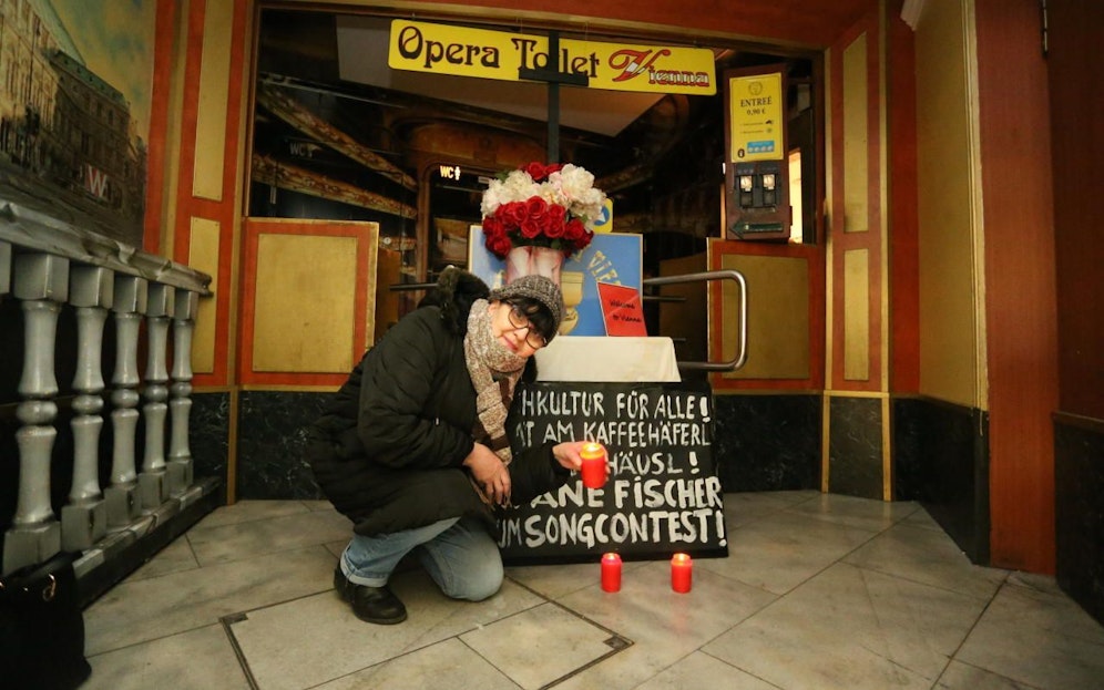 Ljubinka (61, l.) hat auch hinter Tom Cruise (o.) geputzt.