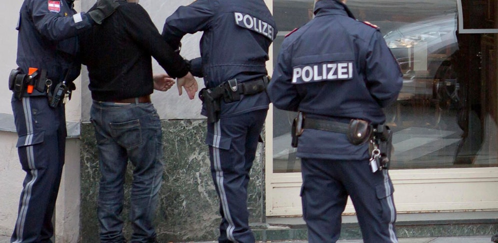 Für den 55-Jährigen klickten die Handschellen.