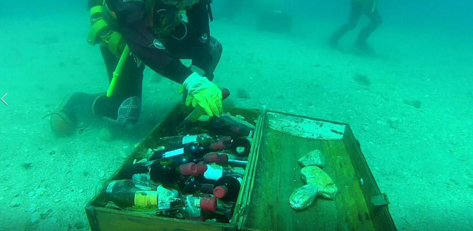 Dieser Weinkeller liegt 40 Meter unter dem Wasser