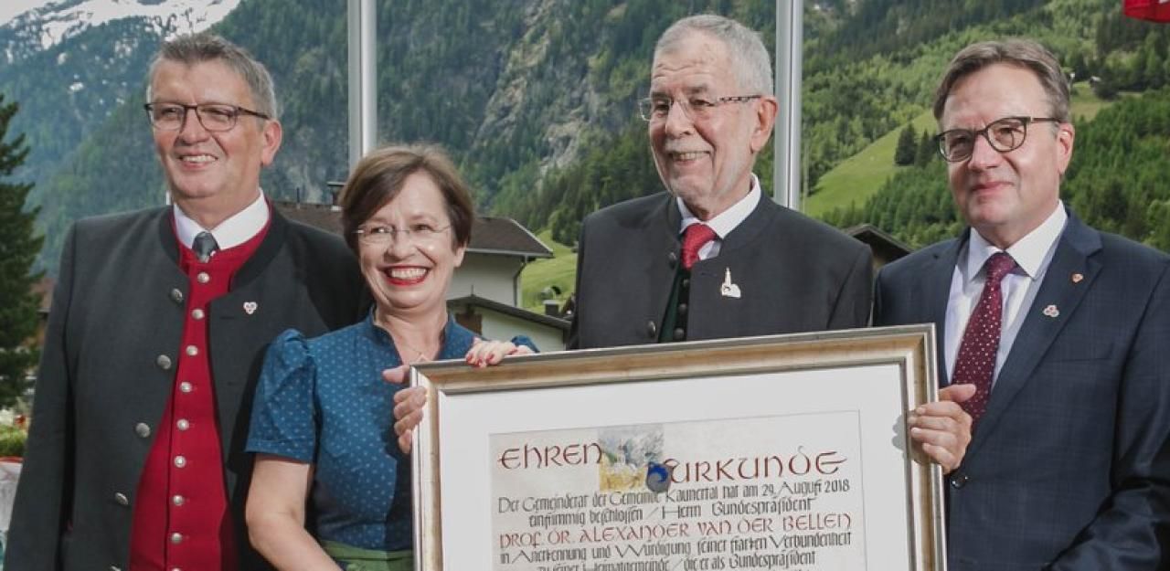 Heute.at - Verstehen Sie, was Van der Bellen hier redet?