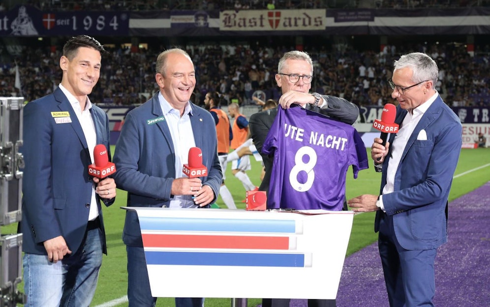 Das "Gute Nacht"-Trikot für Herbert Prohaska.