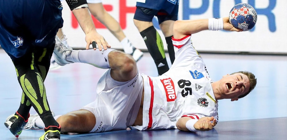 Für Lukas Herburger und die österreichische Nationalmannschaft gab es bei der EM gegen Frankreich nicht zu holen - außer blauen Flecken. 