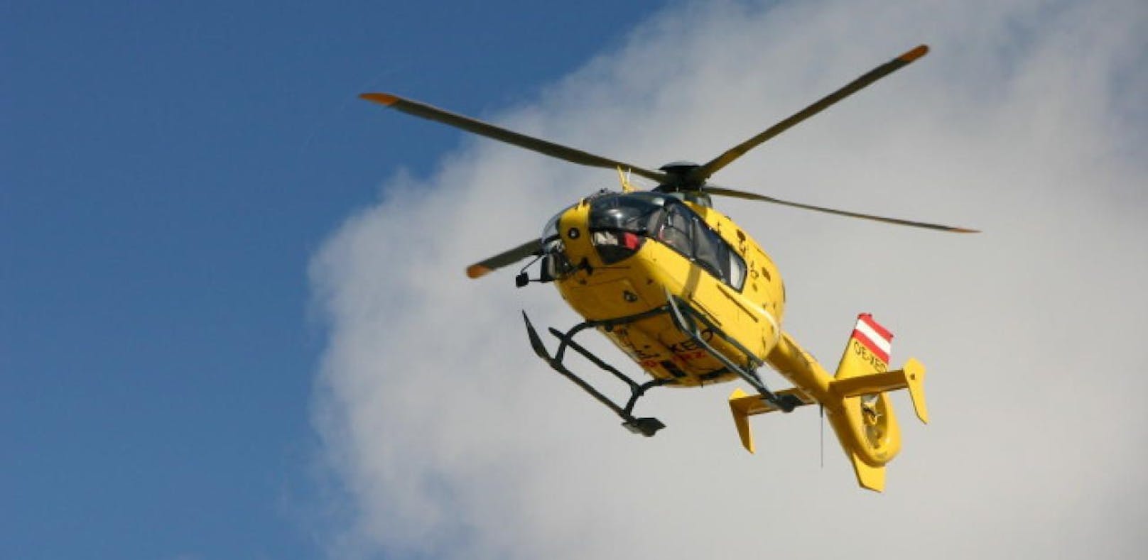 Mit dem Christophorus Hubschrauber musste die Kleine ins Spital gebracht werden.