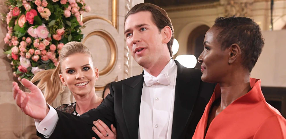 Susanne Thier, Bundeskanzler Sebastian Kurz und Autorin Waris Dirie am Opernball 2019.