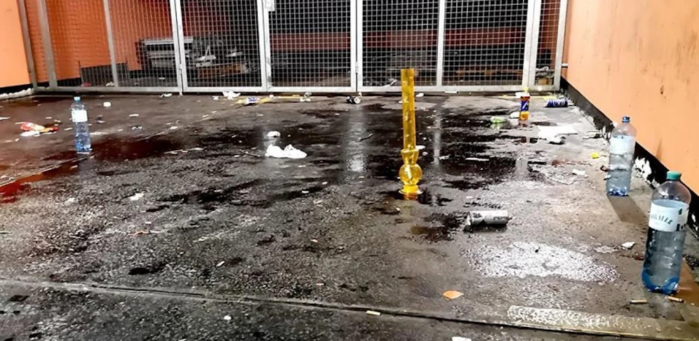 Der Rauch kam nicht von einem richtigen Brand. 