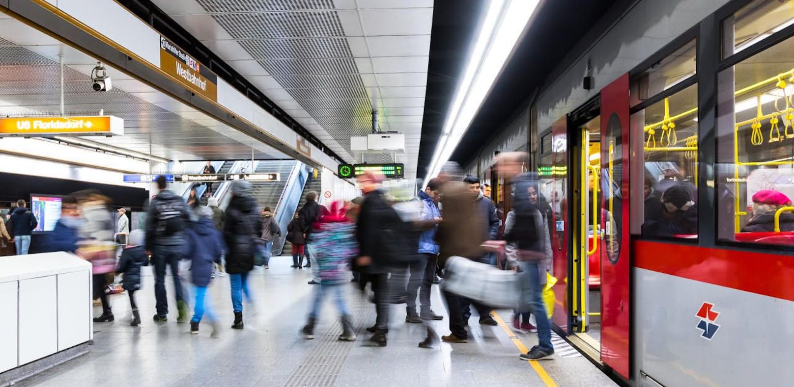 Für eine Diskussion auf Twitter sorgt eine U-Bahn-Durchsage an der U6-Station am Westbahnhof.