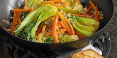 Gemüse-Wok mit Reis und Tofu