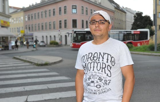 Mustafa C. am Tatort in der Aßmayergasse