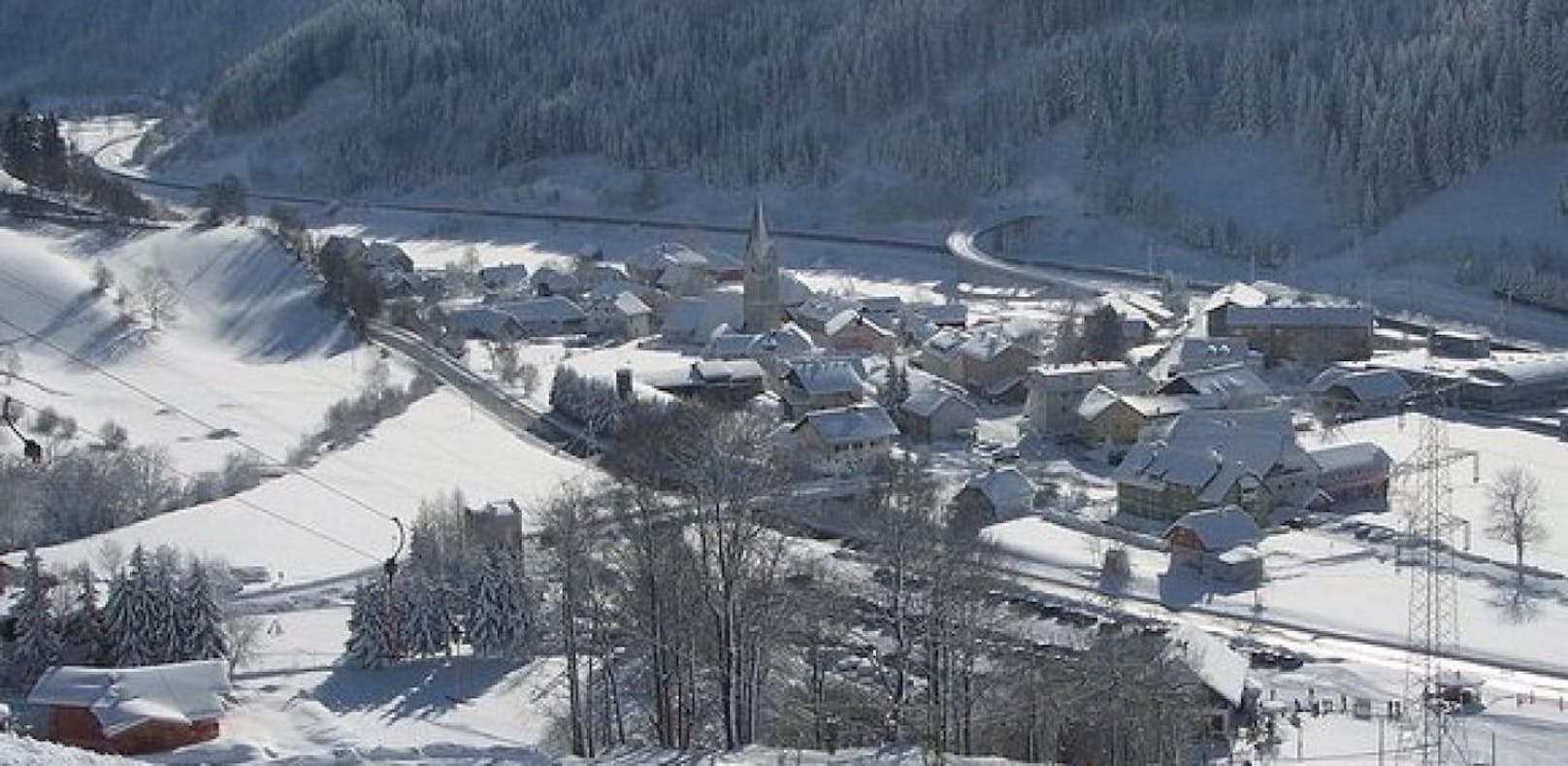 Die Gemeinde Wald am Schoberpaß (Bezirk Leoben) im Winter.