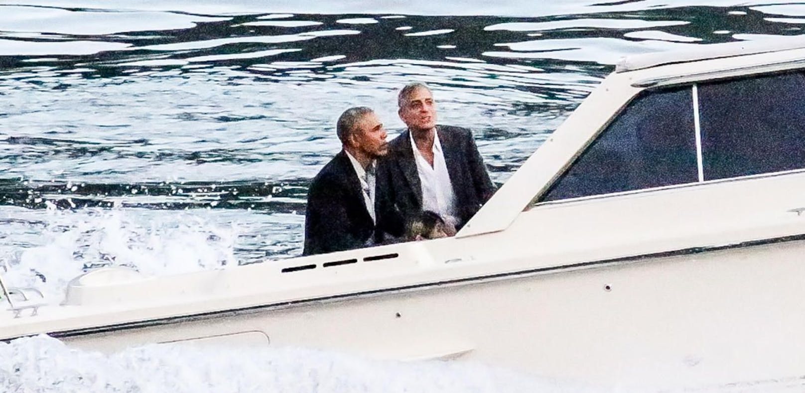 Clooney macht mit Obama eine Bootsfahrt