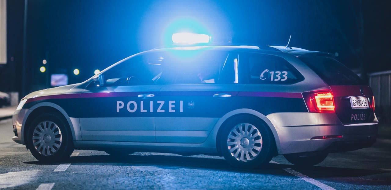 Heute.at - 25-Jähriger hat auf Polizei keine Lust und rast davon