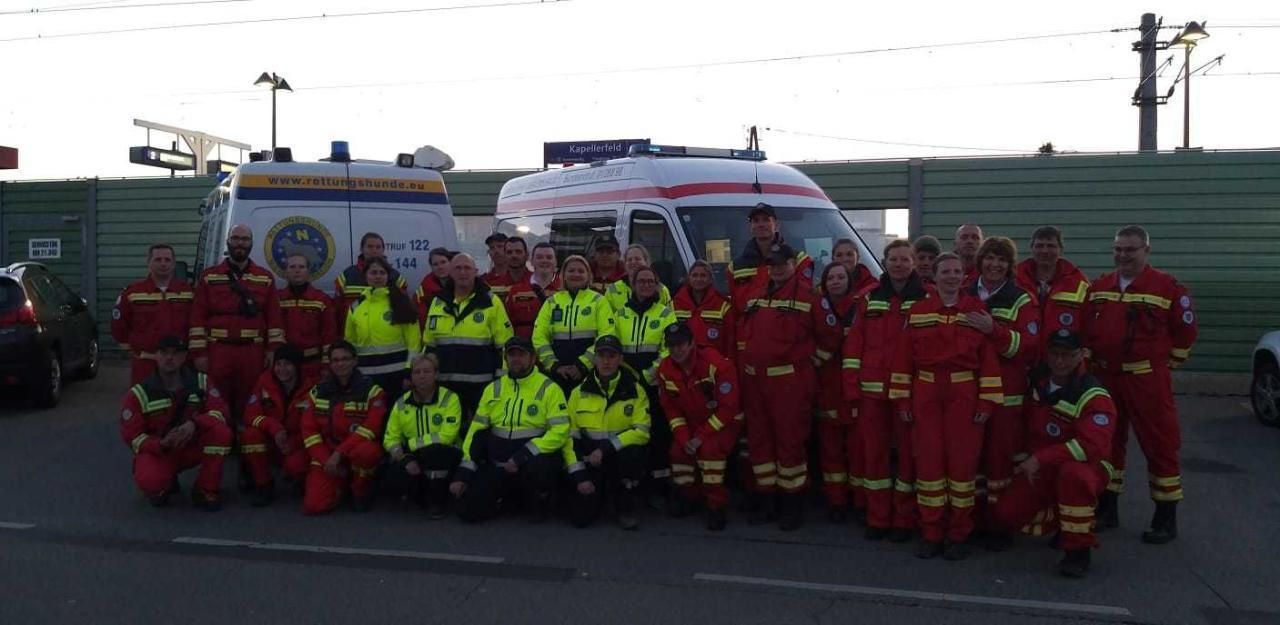 Heute.at - Bezirk Mistelbach: Mann in Bachbett tot aufgefunden