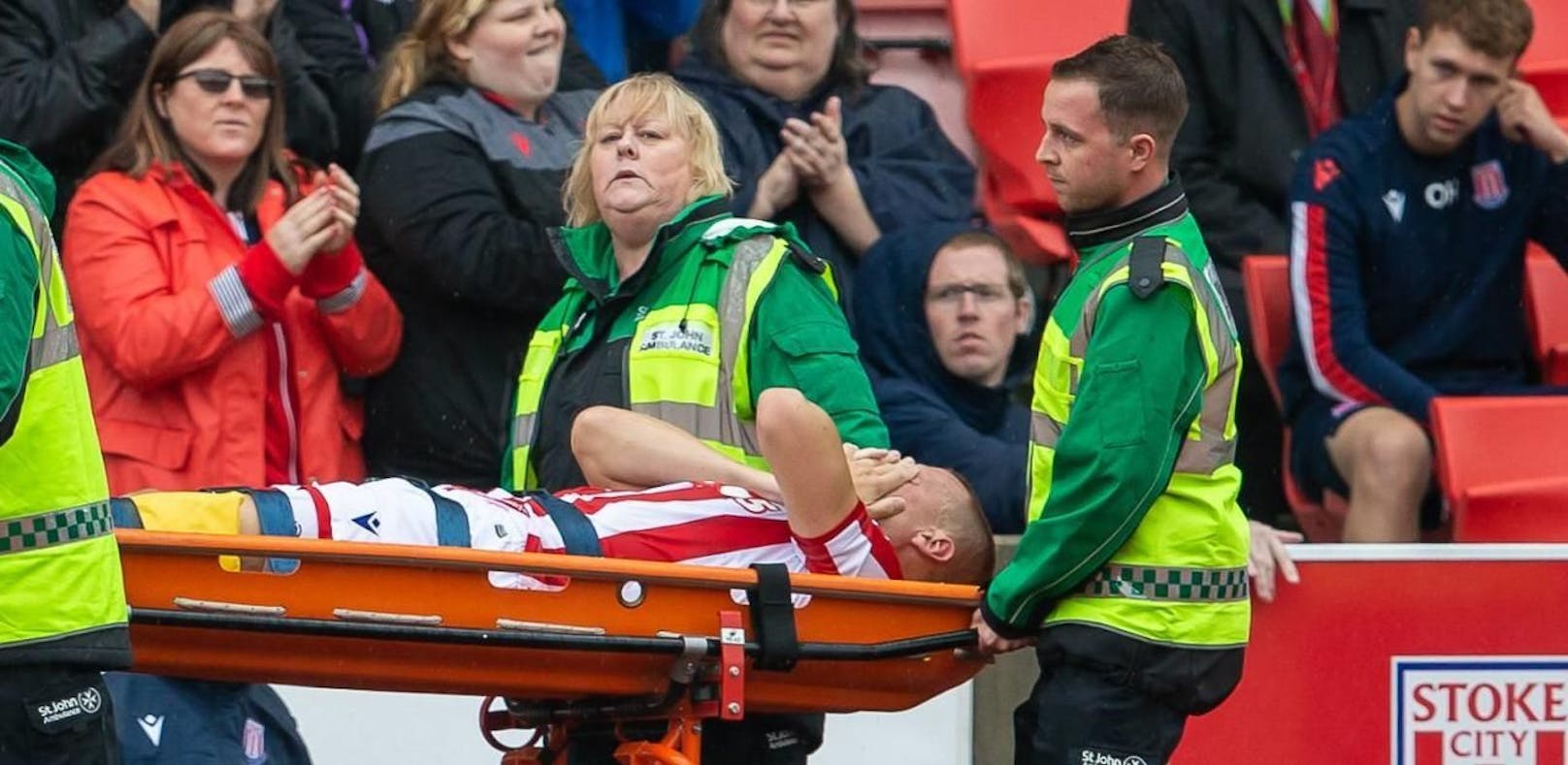 England-Kicker schockt mit Horror-Verletzung