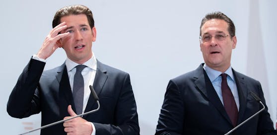 vlnr.: BK Sebastian Kurz und VK Heinz Christian Strache im Rahmen der Jahresbilanz-PK der Bundesregierung am Dienstag, 4. Dezember 2018, in Wien.