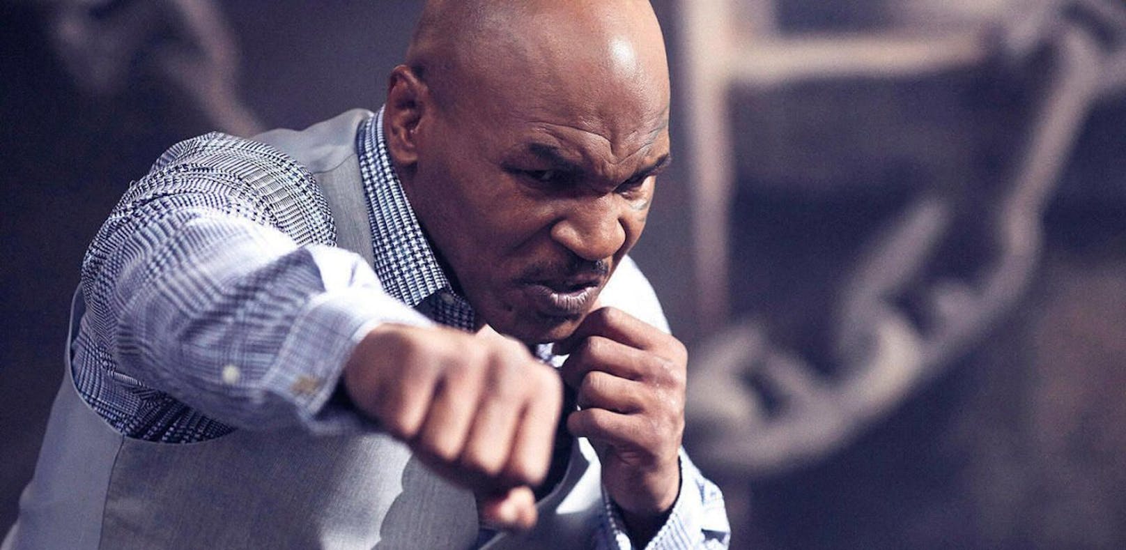 Tyson teilt im Training knallharte Schläge aus