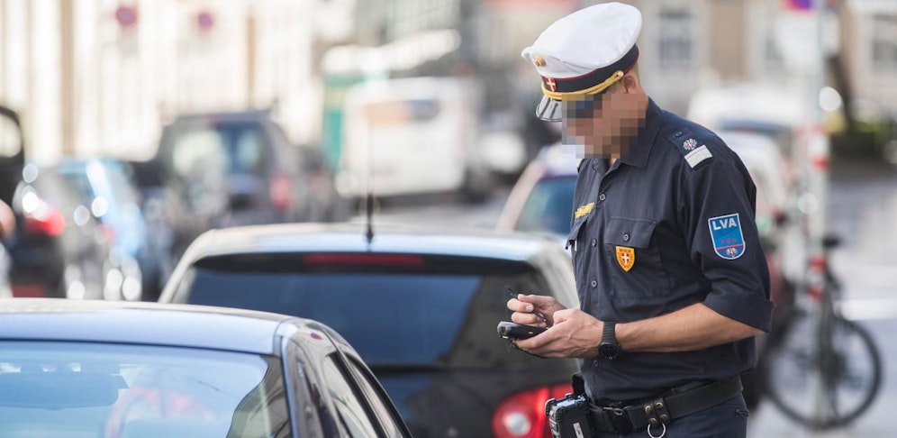 Die Parksheriffs ließen angeblich eigene Parkstrafen stornieren.