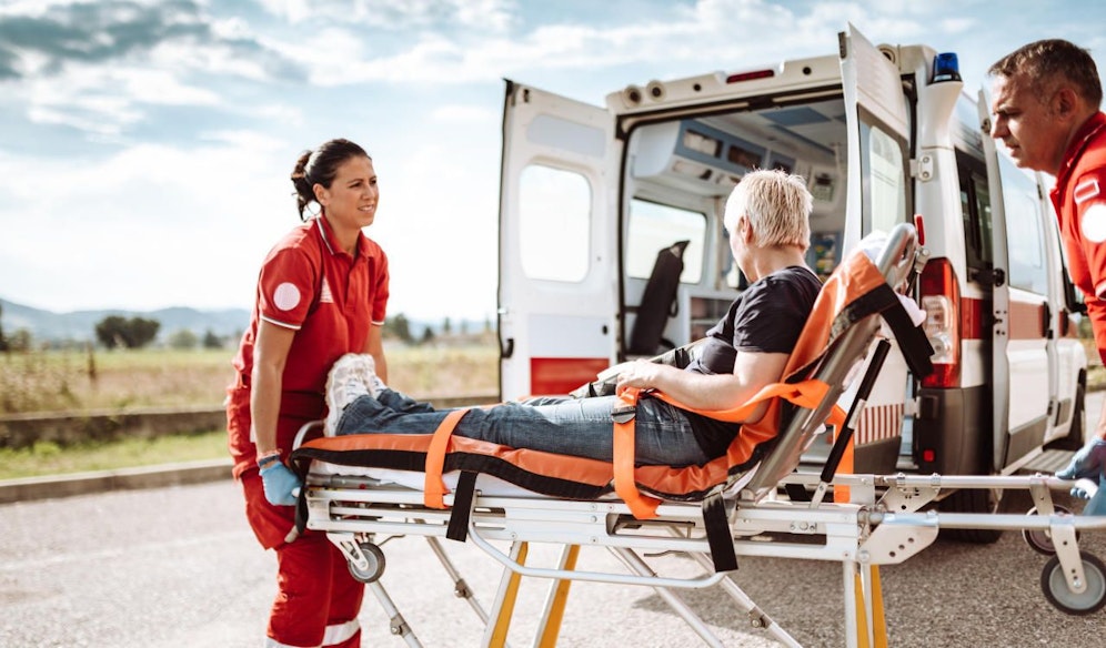 Patienten müssen länger auf Retter warten.