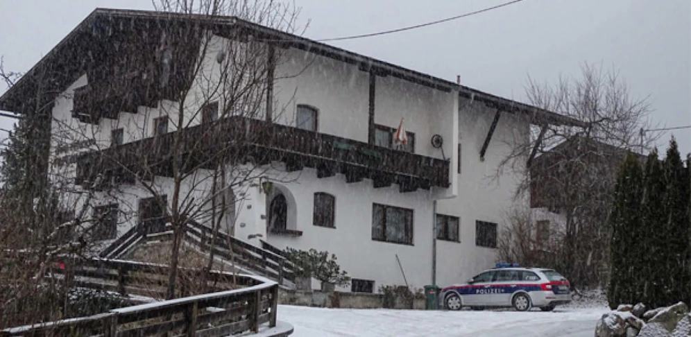 Der Tote wurde in einem Wohnhaus in Sautens (Bezirk Imst) entdeckt