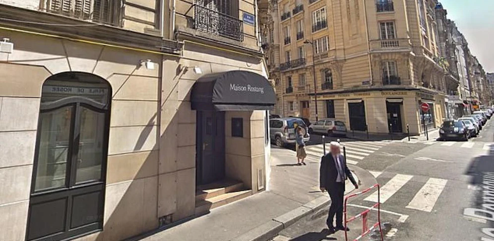 Das Maison Rostang befindet sich unweit des Triumphbogens.