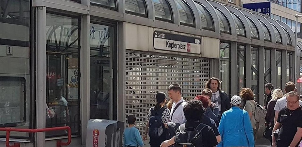 Die Station Keplerplatz wurde gesperrt. 