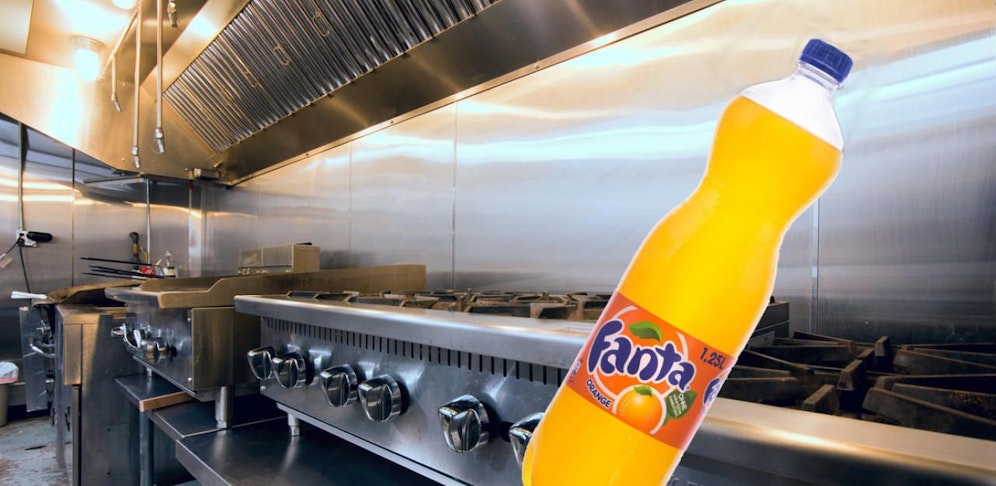Symbolbild einer Küche und Fanta.