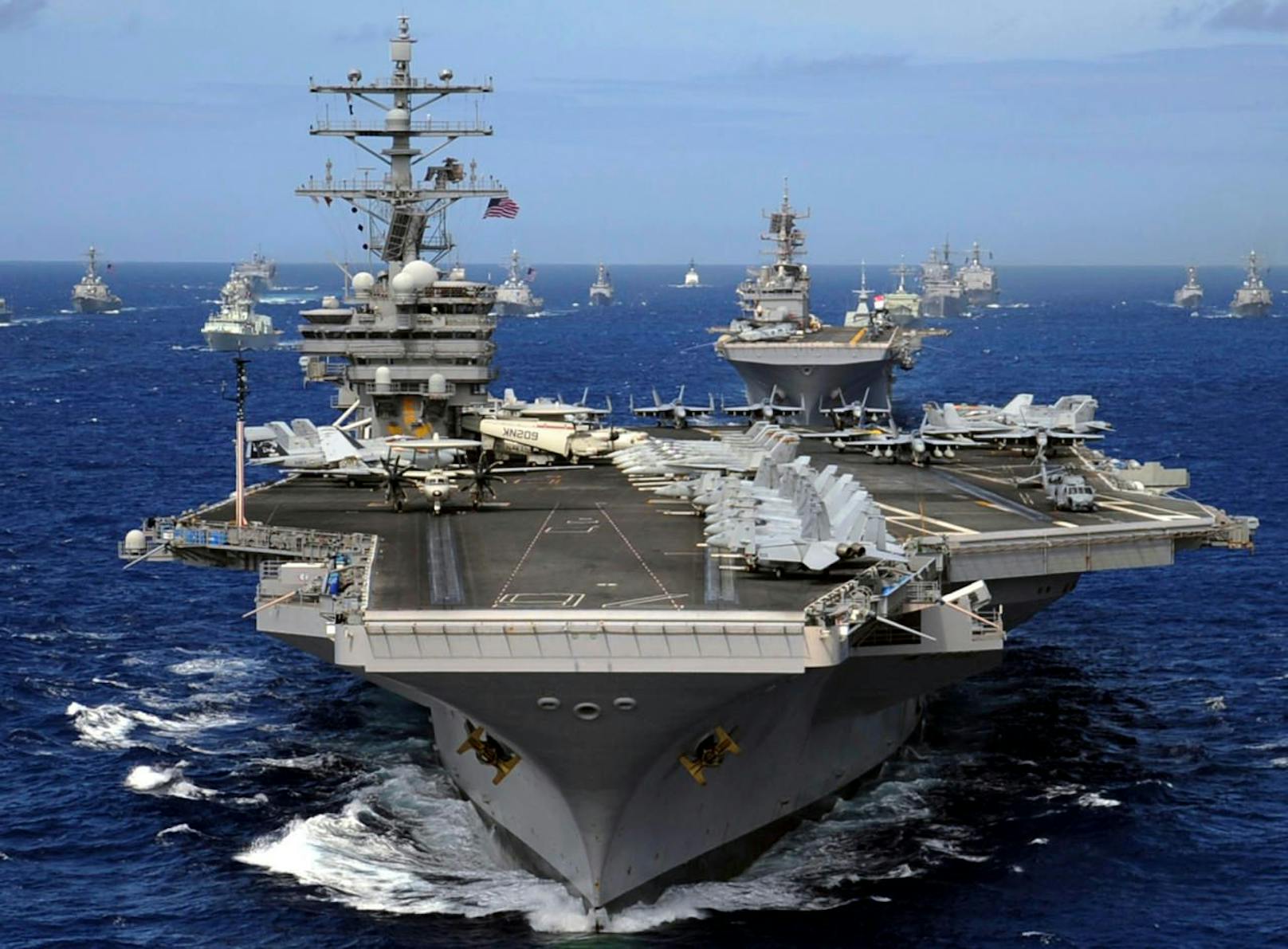 Der Flugzeugträger &quot;USS Ronald Reagan&quot; ist auf dem Weg nach Nordkorea