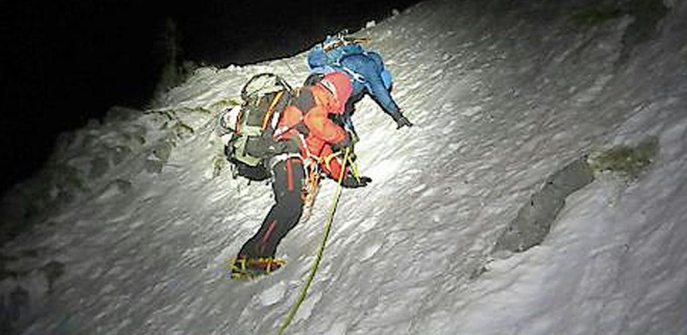 Die Bergrettung beim Aufstieg zum "Fuchsloch" auf der Rax.