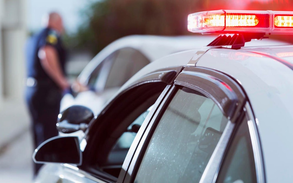 Der Polizist konfrontierte die Gaffer mit der "bitteren Realität". (Symbolbild)