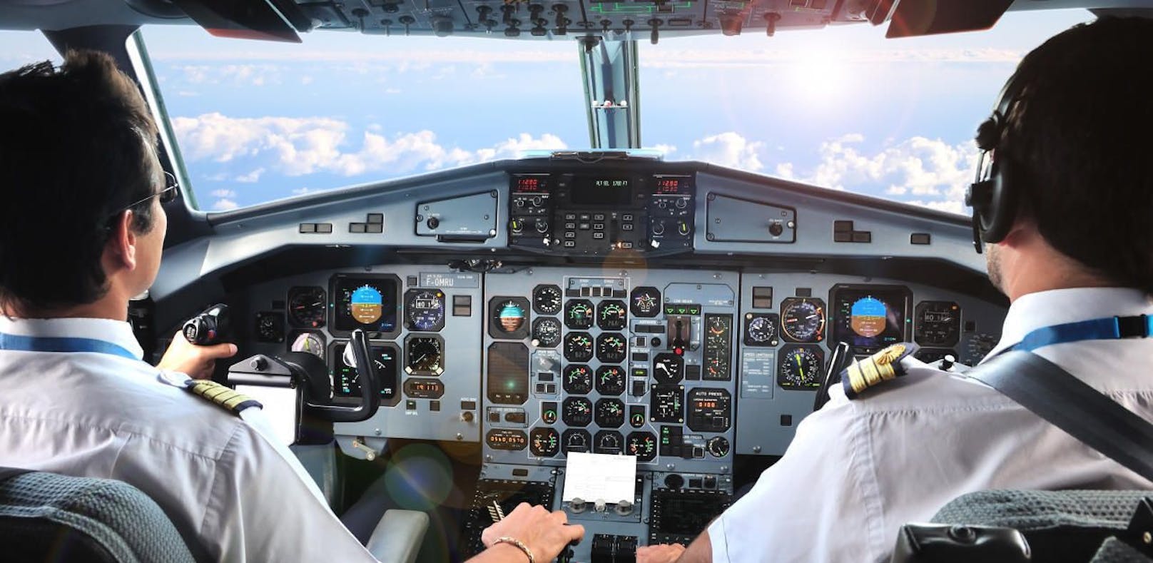 Piloten dürfen künftig wieder alleine im Cockpit sitzen.