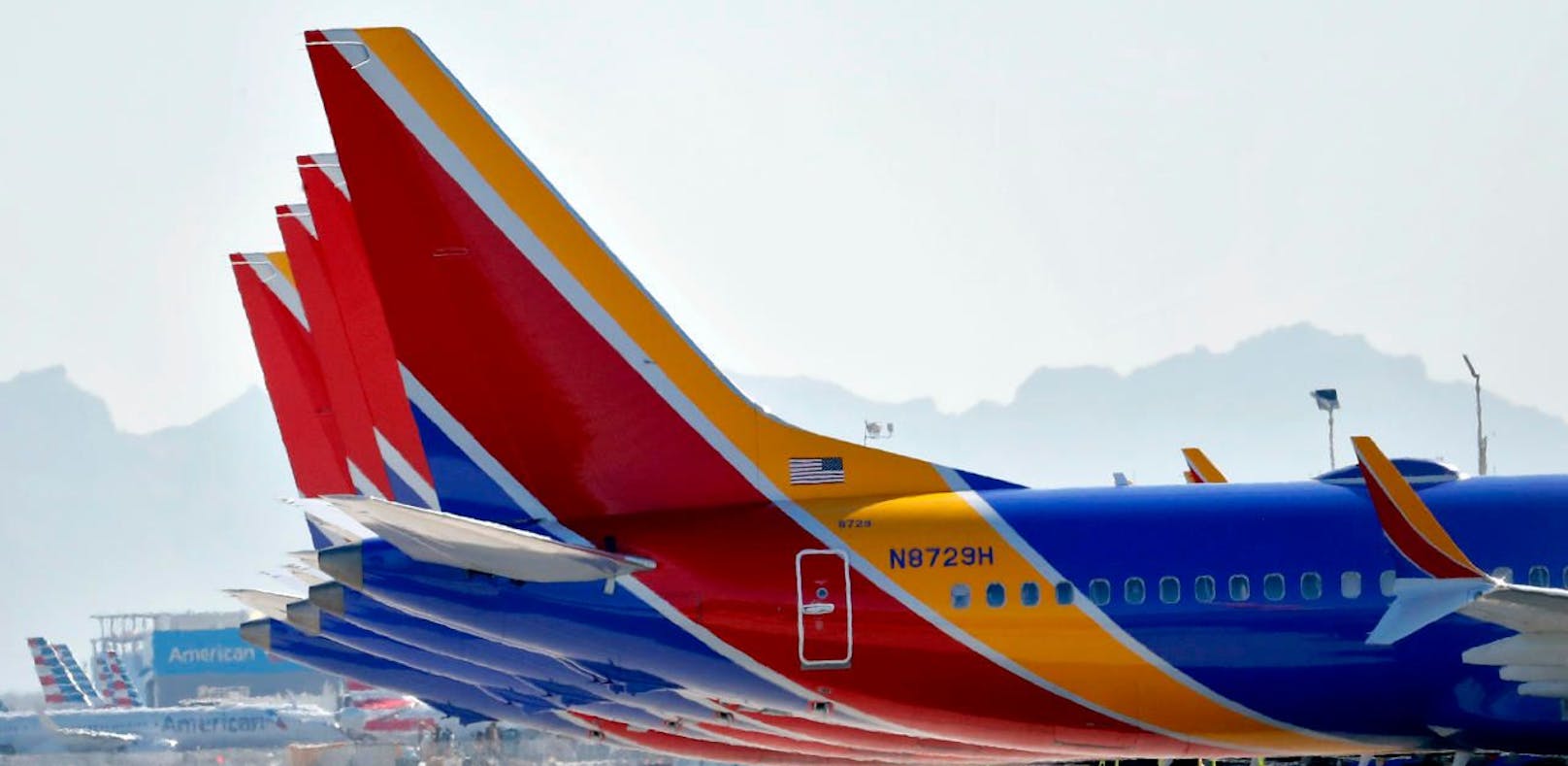 Eine Reihe von Boeing 737 Max am Sky Harbor International Airport in Phoenix (USA) am 14. März 2019. Sie dürfen derzeit nicht abheben.