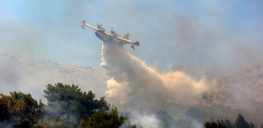 Löschflugzeug (Symbolbild) 
