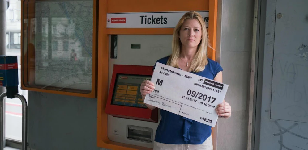 Neos-Verkehrssprecherin Bettina Emmerling fordert Zeitkarten für die Wiener Öffis: "Die Wiener Linien würden deutlich an Attraktivität gewinnen."