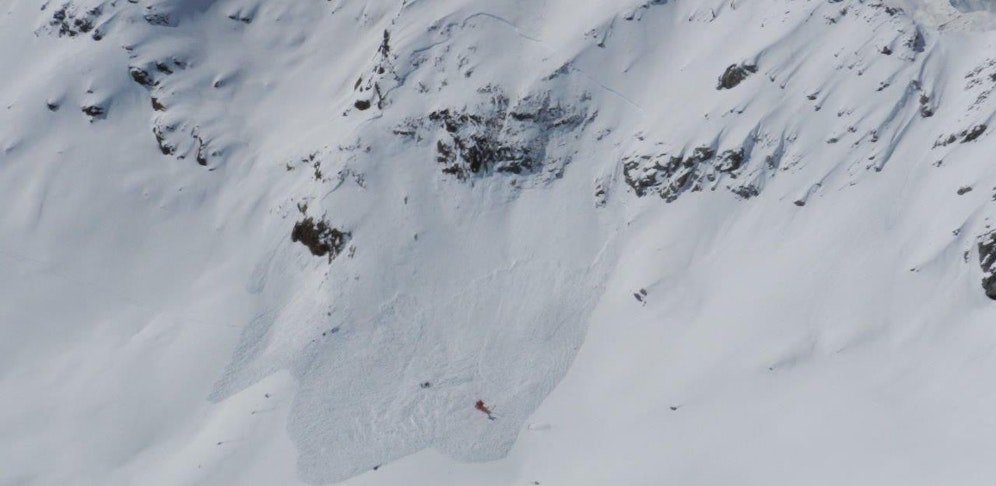 Unterhalb des Arzkopfes auf rund 2.700 Metern Höhe lösten die Tourengeher die Lawine aus.