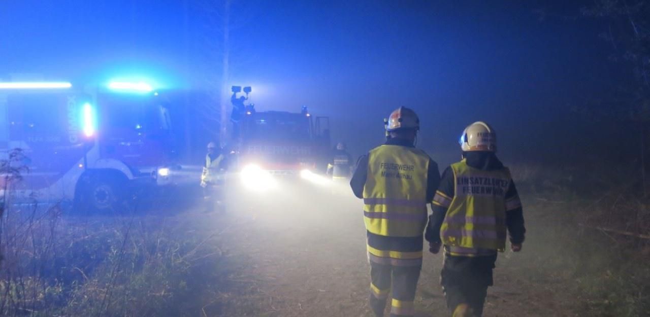 Heute.at - Brand vernichtete drei Hektar Wald