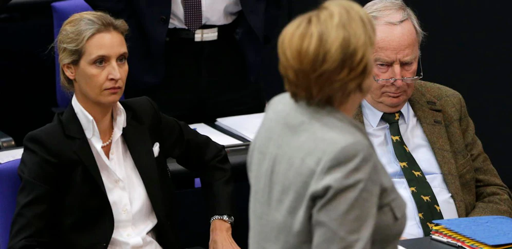 Die AfD mit Parteichef Alexander Gauland schiebt sich auf den zweiten Platz vor.