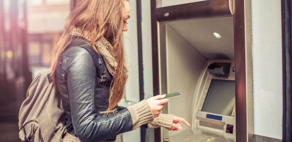 Auf dem Automaten war die ungewöhnliche Zeile "take the money, bitch" zu lesen. (Symbolbild)