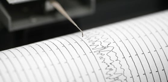 Ein leichtes Erdbeben wurde nahe der Rax an der Grenze NÖ/Steiermark registriert.