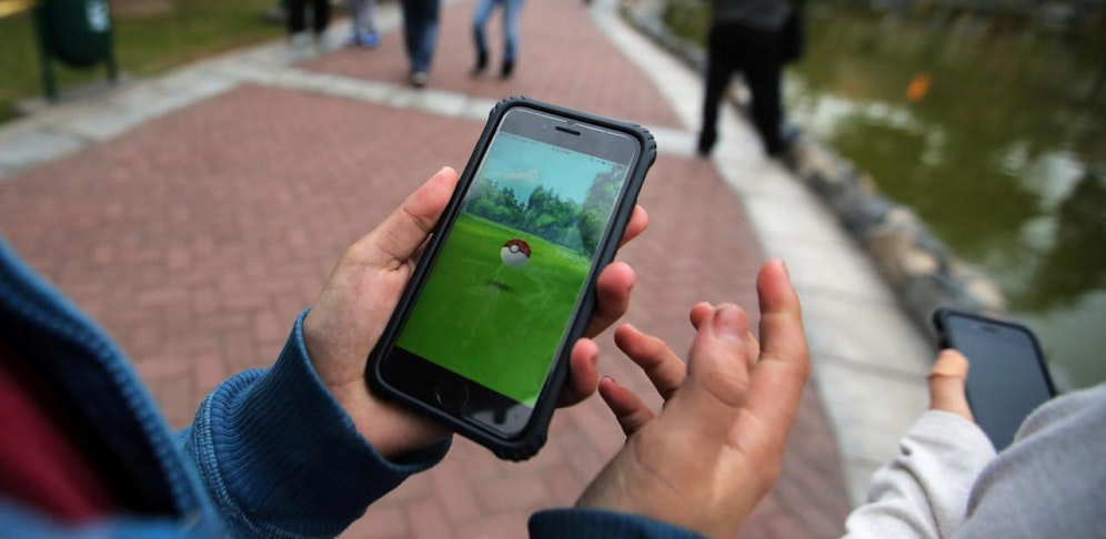 Wissenschaftler haben jetzt herausgefunden: Pokémon Go macht uns zu netteren Menschen.