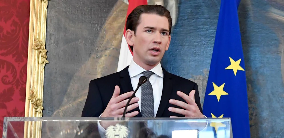 Der nächste Bundeskanzler Sebastian Kurz (ÖVP) wird mit einer Fake-News-Kampagne überzogen.